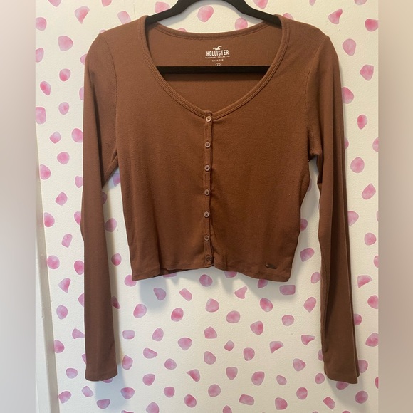 Hollister Women's Baby Tee Button Front Cropped Ribbed Long Sleeve Size Large - Picture 1 of 5